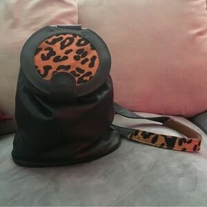 Leather Maxx New York bucket Bag 1990s with Leopard